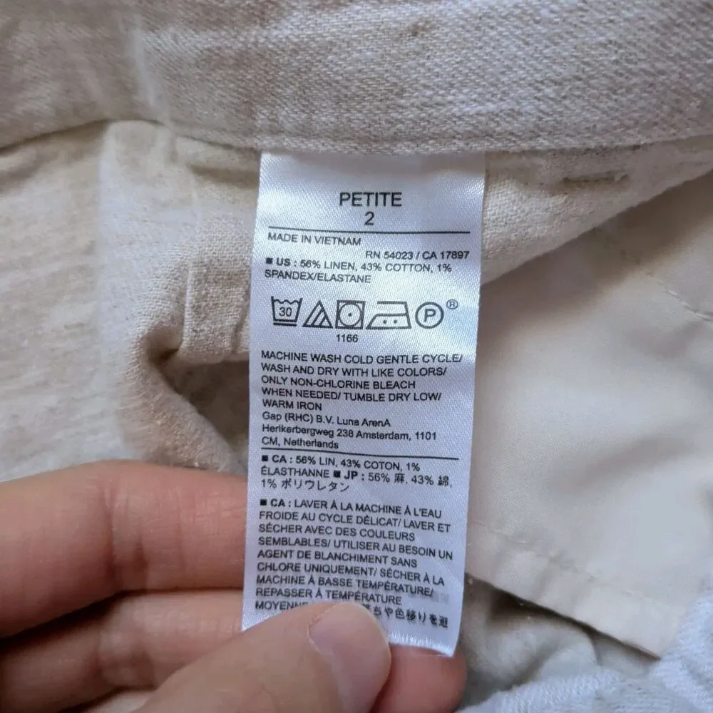 Banana Republic great shipping